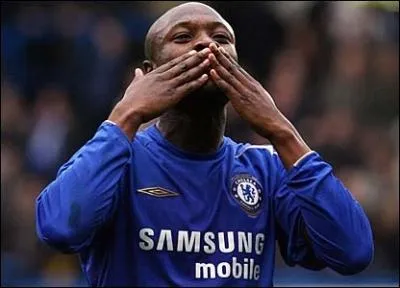 Quel tait le numro de William Gallas  Chelsea, avant l'arrive au club de Michal Ballack ?