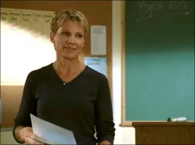 Maggie Walsh est prof de...