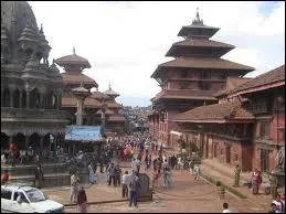 Maintenant, nous prenons de la hauteur, physique et spirituelle, en arrivant  Katmandou. O sommes nous arrivs ?