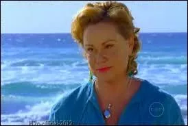 Comment s'appelle cette dame ?