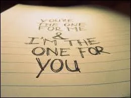 Qui chante  You're the one that I want  ?