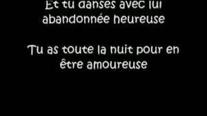 Qui chante  Et tu danses avec lui  ?