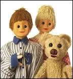 Pour finir, un/e petit/e ourson/e rejoint la bande... C'est le/la neveu/nice de Nounours ! Qui est-ce ?