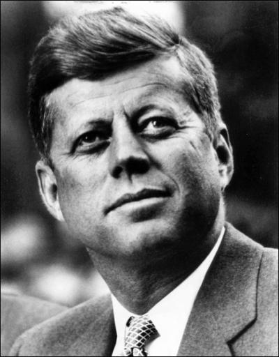 De quelle façon meurt le président John Fitzgerald Kennedy ?