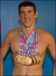 Cette anne Michael Phelps a alourdi son record de mdailles aux Jeux Olympiques, combien en a-t-il remportes depuis ses dbuts ?