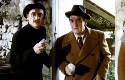 En 1983, il y a a aussi Jacqueline Maillan  l'afiche de ce film ...