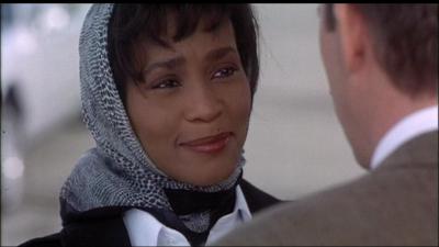 Avec quel acteur la chanteuse et pour l'occasion comdienne amricaine Whitney Houston, dcde le 11 fvrier, a-t-elle jou en 1992 dans  Bodyguard  ?