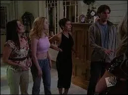 Quelle soeur est la premire  savoir qui est Chris ?