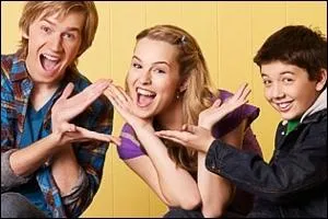 Dans  Bonne chance Charlie , qui fait la vido  chaque fin d'pisode ?