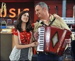 Dans  Austin & Ally , comment s'appelle le magasin de musique du pre d'Ally ?