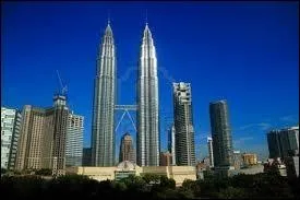 O se trouvent les tours jumelles Petronas de Kuala-Lumpur ?