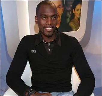 Pascal Gentil a �t� champion dans cette discipline. Un art martial d'origine sud-cor�enne. La traduction de ce mot peut se traduire par  la voie du pied et du poing . De quel art martial s'agit-il ?