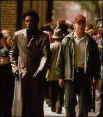 Dans  Incassable  ou  L'Indestructible  au Qubec, il tourne de nouveau avec Samuel L. Jackson et collabore pour la deuxime fois avec M. Night Shyamalan. Quelle tait leur premire collaboration ?