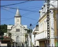 Je me rends  Saint-Esprit o les habitants se nomment les ...