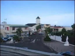 Les habitants de Schoelcher sont les ...