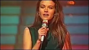 Enfin, cette chanteuse est indissociable de son tube  Boule de flipper  ?