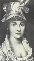 De qui Julie Charles fut-elle le grand amour ?