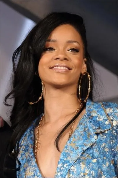 Quelle est la chanson la plus rcente de Rihanna ? (2013)
