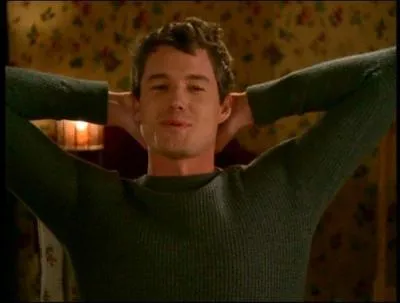 De qui Jason Dean est-il le petit ami ?