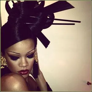 Avec quel groupe Rihanna a-t-elle chant princess of China ?