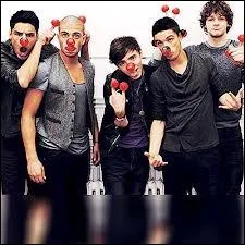 O a t tourn le clip  Glad you came  ?