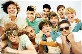 Max a fait partie d'un autre groupe. Lequel ?