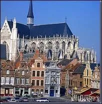 A prsent, nous faisons escale  Malines. Dans quel pays sommes-nous ?