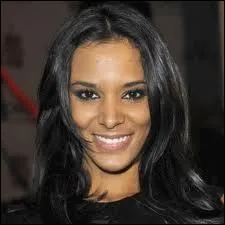 Cette artiste chante...