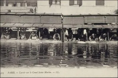 Aprs avoir observ les uvres artistiques et littraires du XIXme sicle, on peut dire qu'elles donnent des informations :