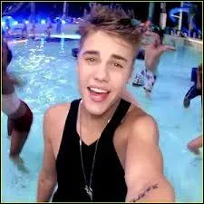 Qui est l'ancien petit ami de Selena Gomez ?