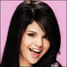 L'ex petite amie de Justin Bieber ! Qui est ce ?