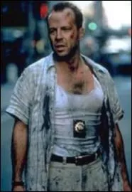 Quel est le personnage qu'interprte Bruce Willis dans la srie des  Die Hard  ?