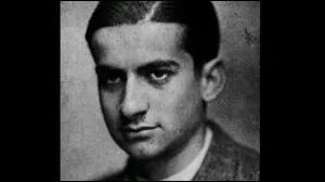 Quel artiste se trouve sur la photo ?