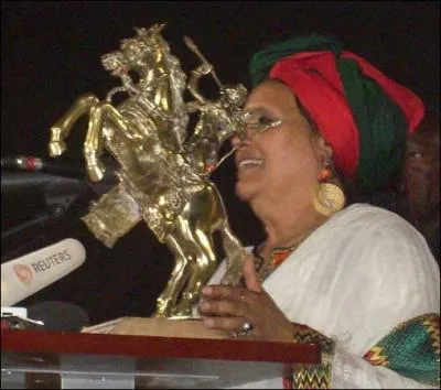 Pour terminer, ce dernier est considr comme le plus grand des festivals, en terre africaine. Sa frquence est biennale, dans la capitale du Burkina Faso. Evidemment, c'est...