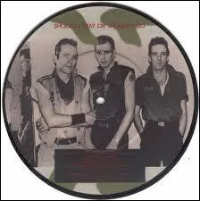 Le style Punk est reprsent par le morceau  Should j stay or Should j go . A quel groupe est-il associ ?