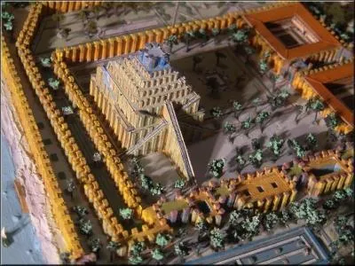 "La ville est belle, mais il y manque (... ) !