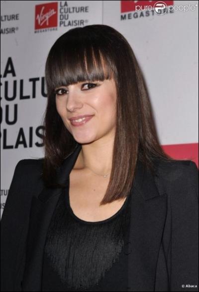 J'ai chant le tube de l't 2000  Moi... Lolita . Qui suis-je ?