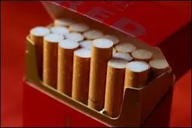 ''Ils nous vendent de jolis paquets de cigarettes / Ornés d'un chameau sympa ou d'un casque gaulois / ... Mourir du tabac / Ça laisse des orphelins / Oui, mais pour l'État / Ça fait des fifrelins''