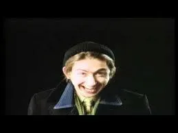 La version originale du titre  such a shame  n'a pas pris une ride. Quel groupe britannique en est le compositeur ?