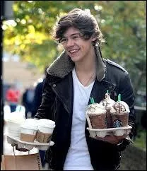 Harry aimerait sortir avec qui ?