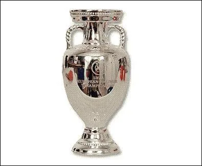 Combien de fois l'quipe de France a-t-elle gagn le Championnat d'Europe des Nations ?