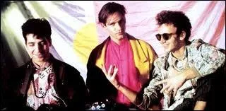 Quel est le nom de ce groupe interprtant  Nuit Sauvage  en 1985 ?