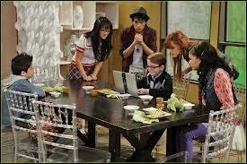 Que dclenchent-elles l-bas ?