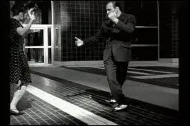 Quel groupe interprte  Tango in Paris  en 1994 ?