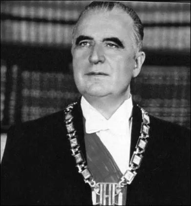 L'aprs de Gaulle ... .