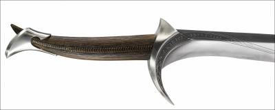 De quelle matière, le manche de l'épée Orcrist de Thorin est-elle faite ?