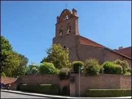 Je quitte la Haute-Garonne par la commune de Vieille-Toulouse o les habitants rpondent au nom de ...