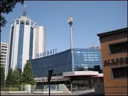 Cette ville est le sige d'une clbre marque automobile. O est cette firme ?