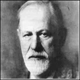 Psychologie : je suis un personnage de la mythologie grecque. Freud a donn� mon nom � un de ses nombreux travaux. Je suis :