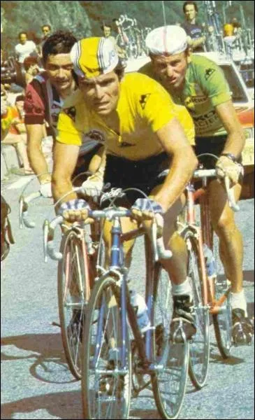 C'est en 1978 que Bernard Hinault remporta son premier Tour de France. En quelle année a-t-il glané son troisième titre sur cette épreuve cycliste ?